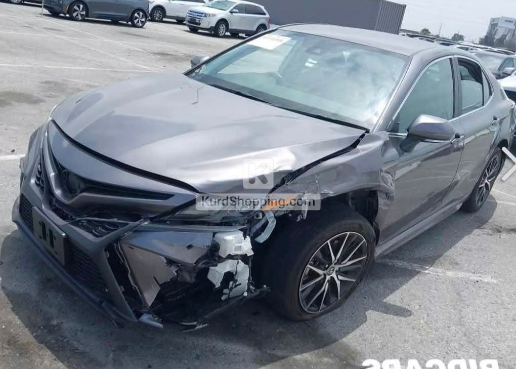 Toyota Camry 2024 SE