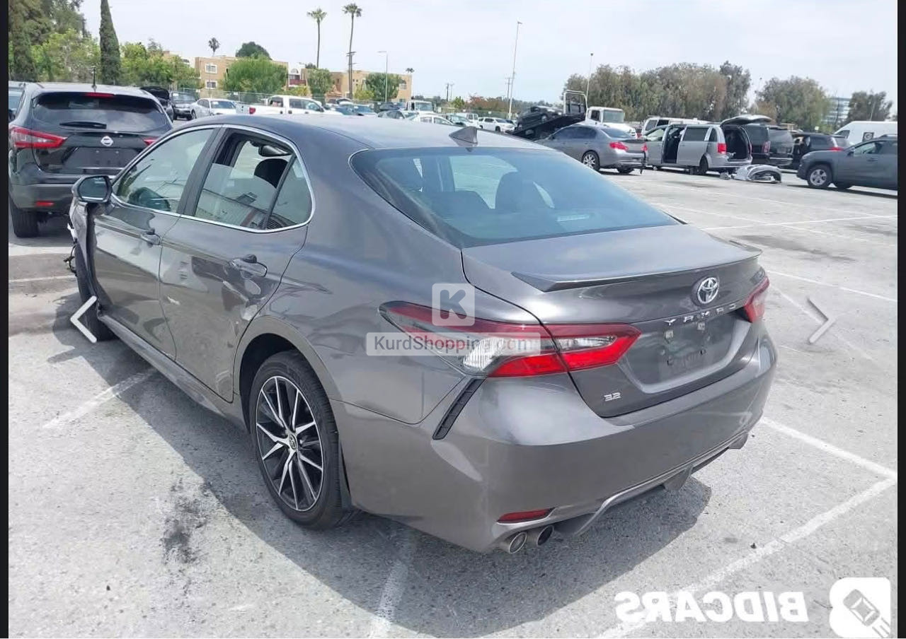Toyota Camry 2024 SE