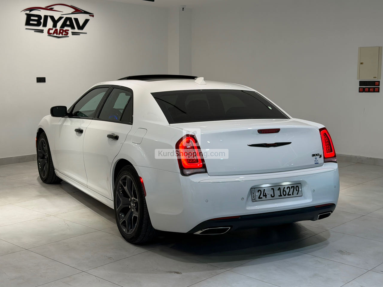 Chrysler 300S 2021