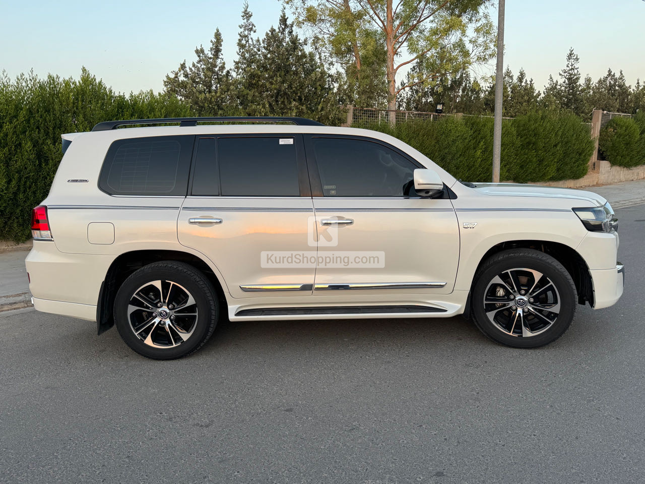 Toyota Landcruiser 2019