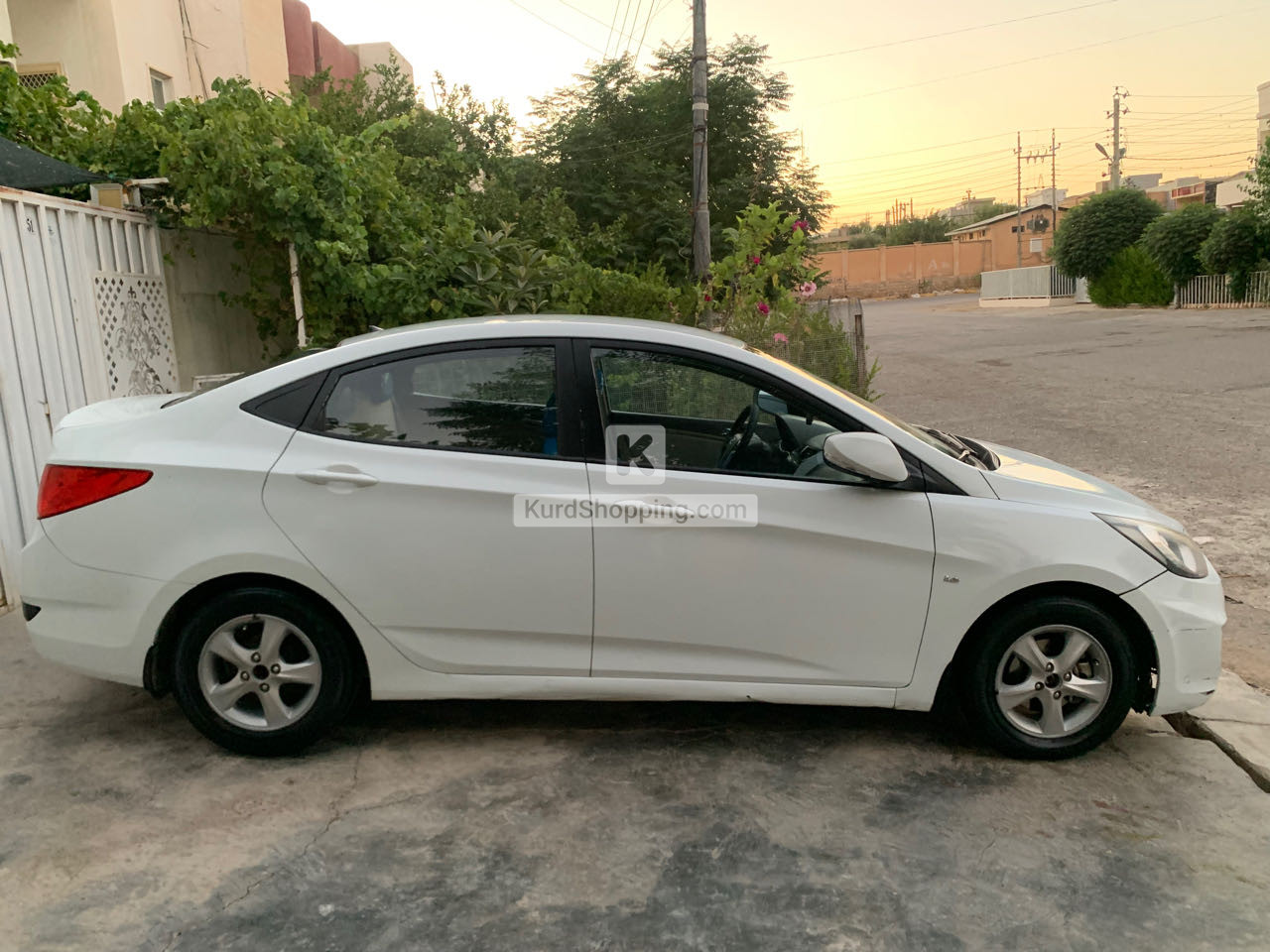 Hyundai Accent 2012