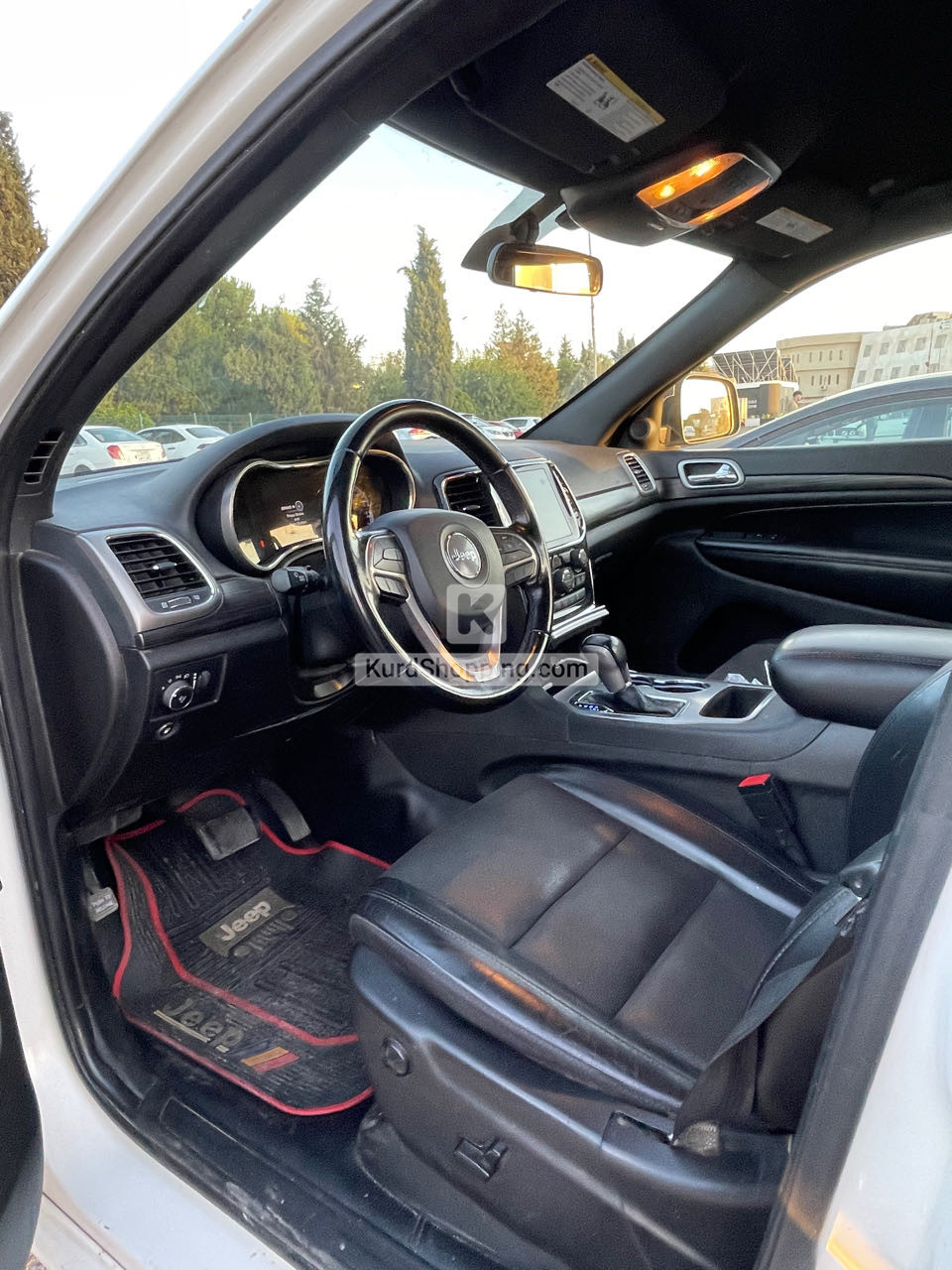 JEEP Cherokee 2021