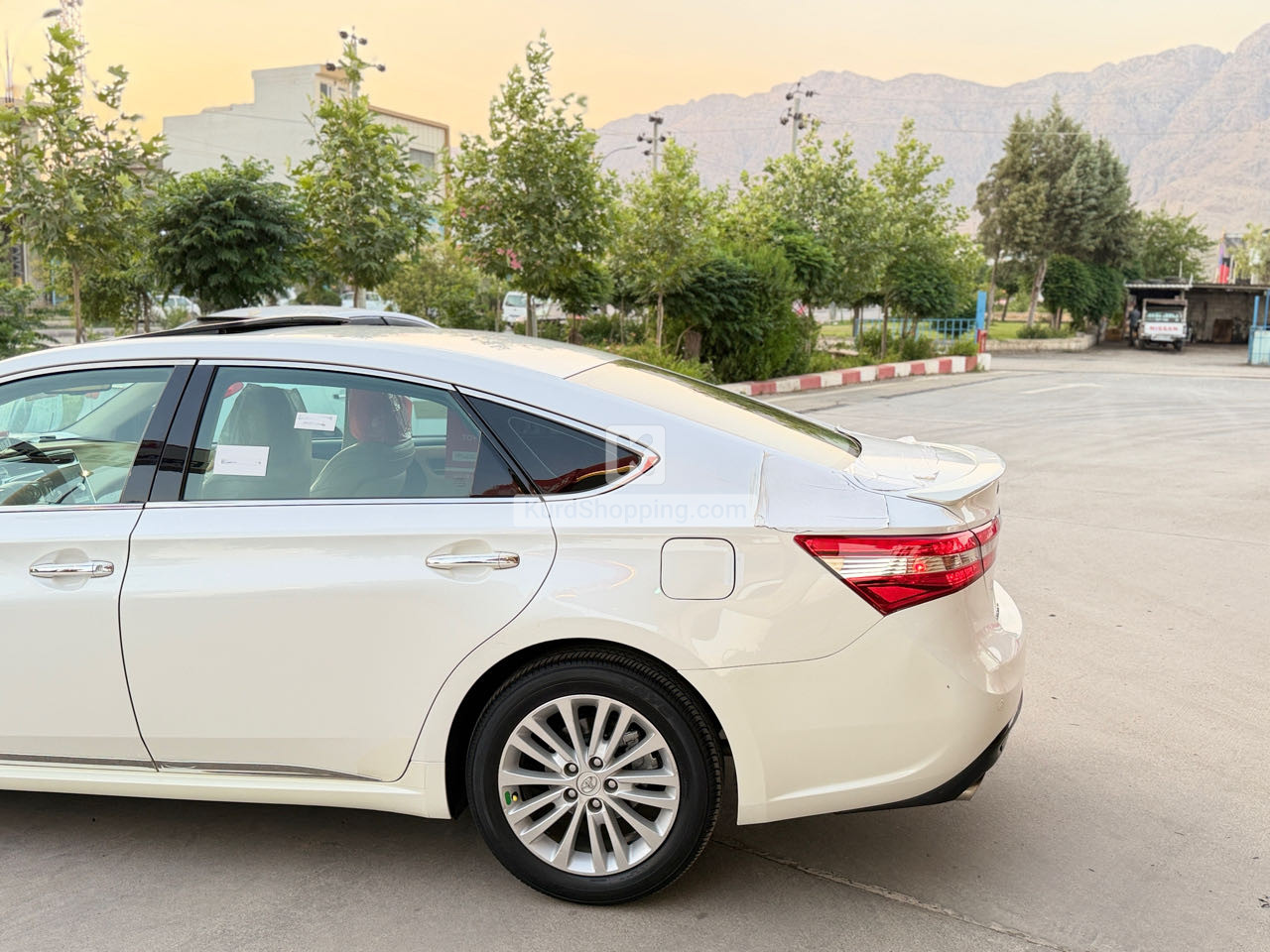 Toyota Avalon 2013