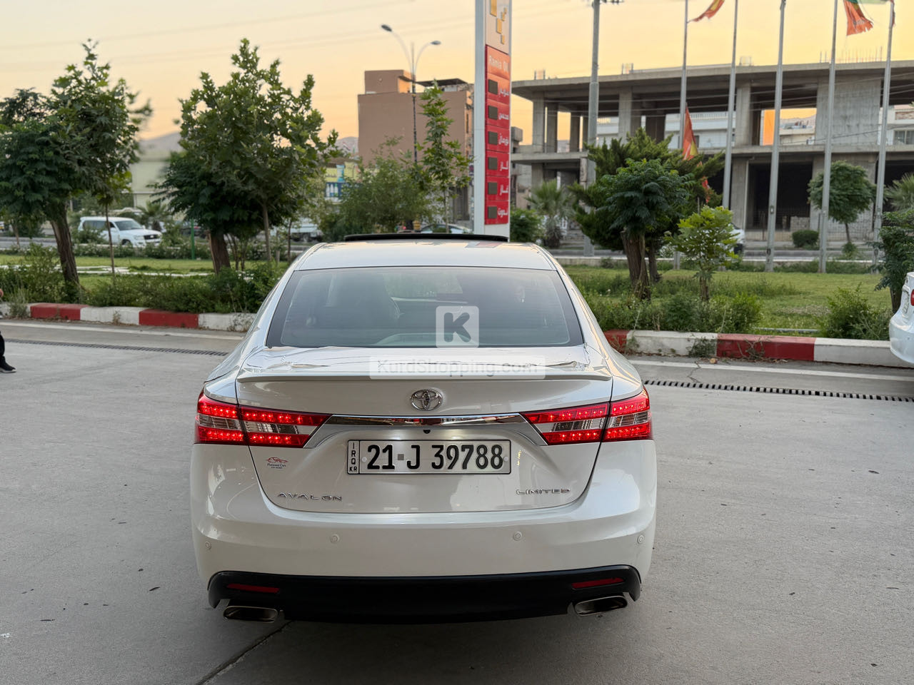 Toyota Avalon 2013