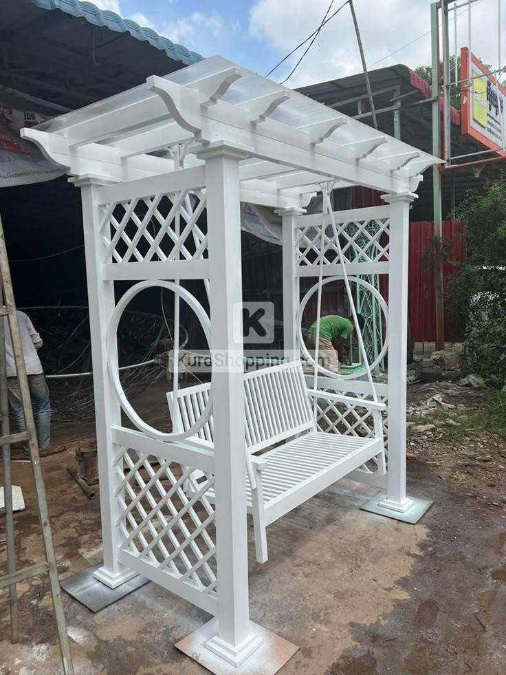 جوانکاری و دیکورات گشتی