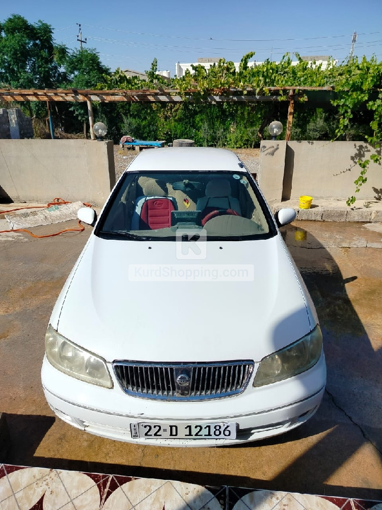 Nissan Sunny 2009