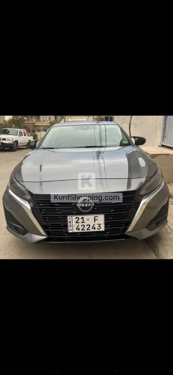 Nissan Altima 2024