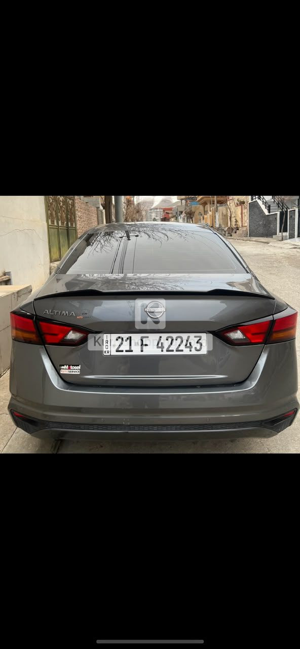 Nissan Altima 2024