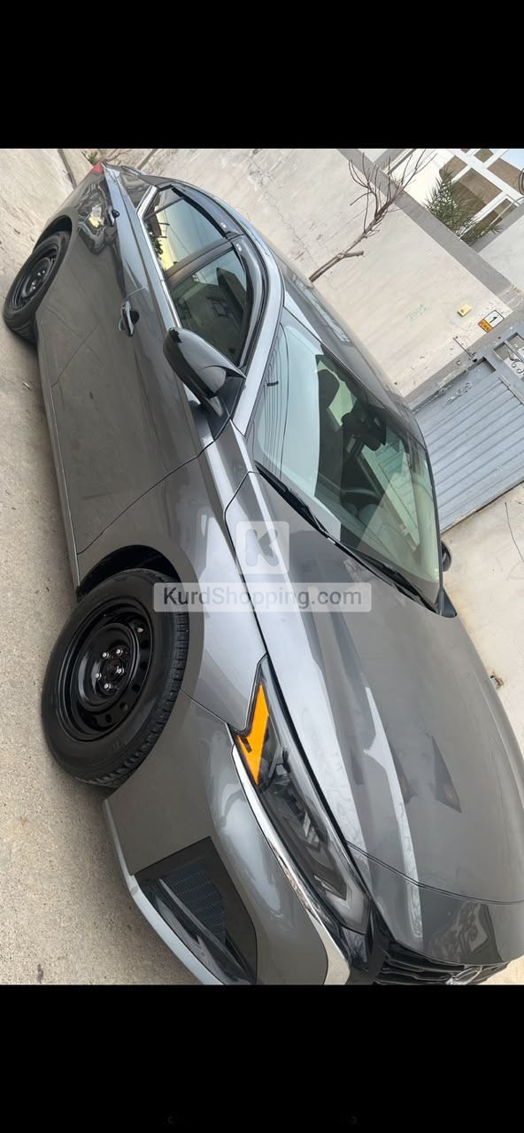 Nissan Altima 2024