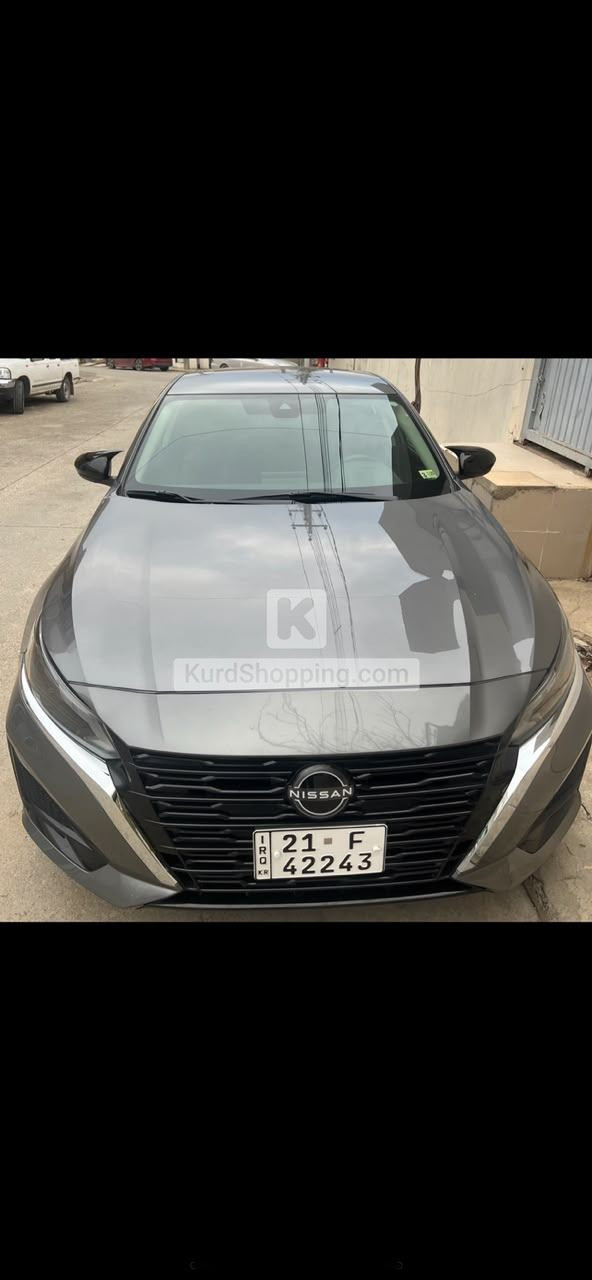 Nissan Altima 2024