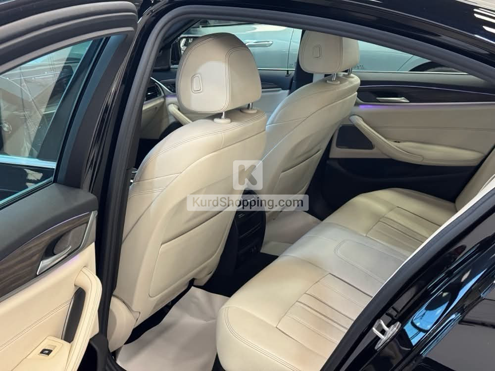 BMW 5 Series 2021
