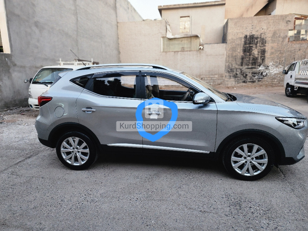 MG ZS 2025