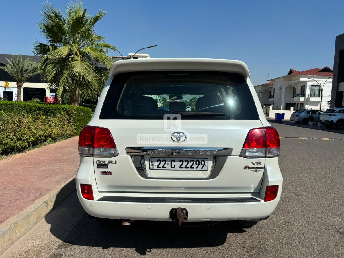 Toyota Landcruiser 2011