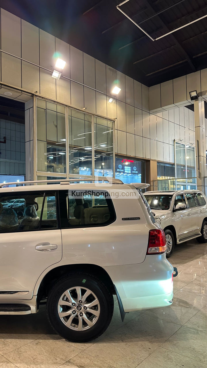 Toyota Landcruiser 2011