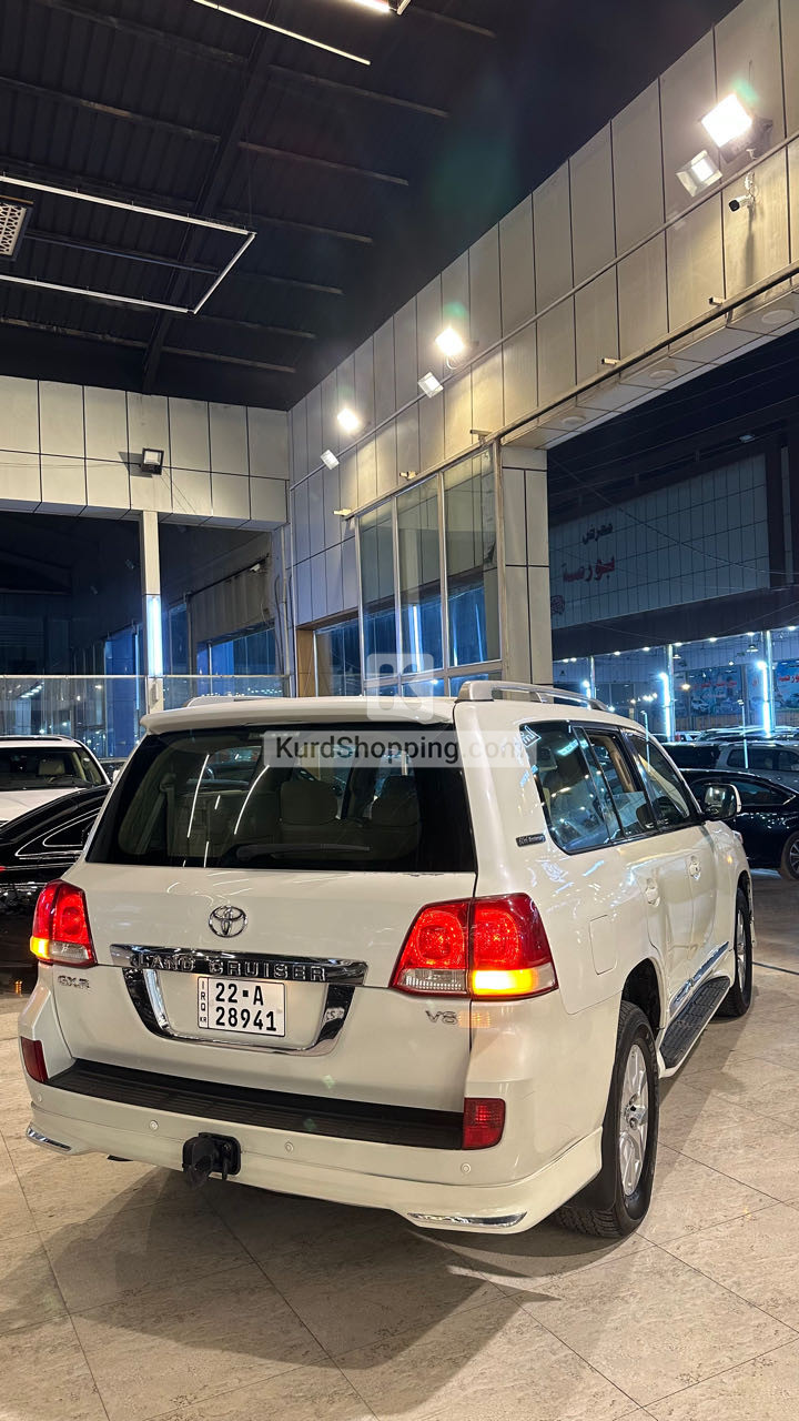 Toyota Landcruiser 2011