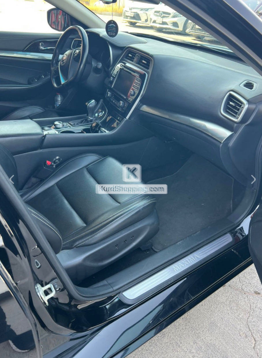 Nissan Maxima 2021
