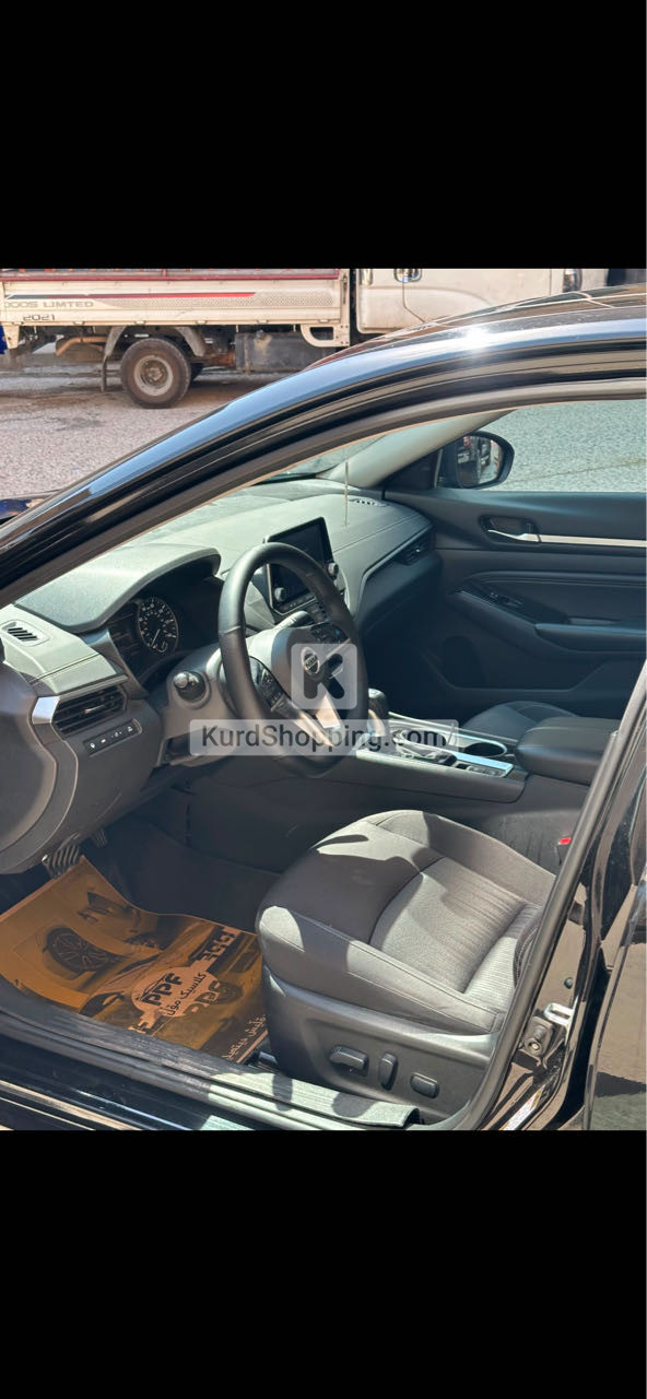 Nissan Altima 2022