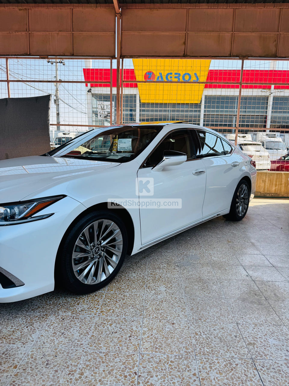 Lexus ES 350 2023