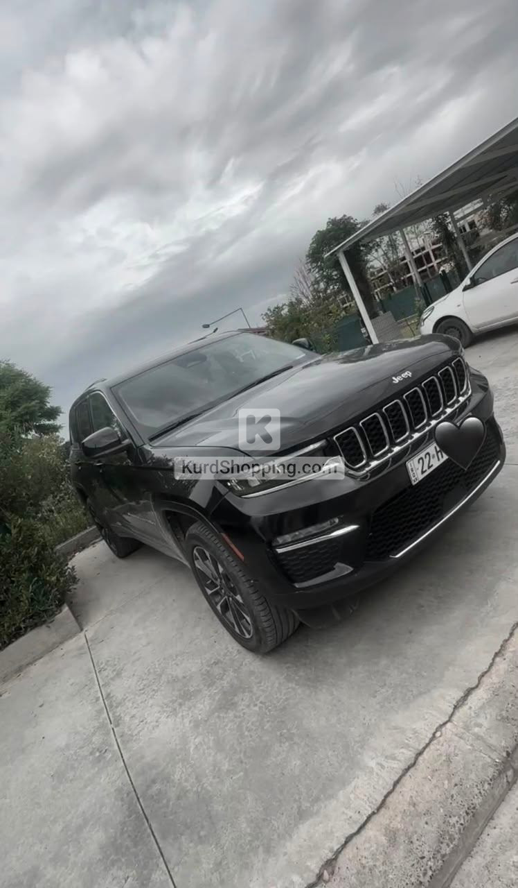 JEEP Laredo 2023