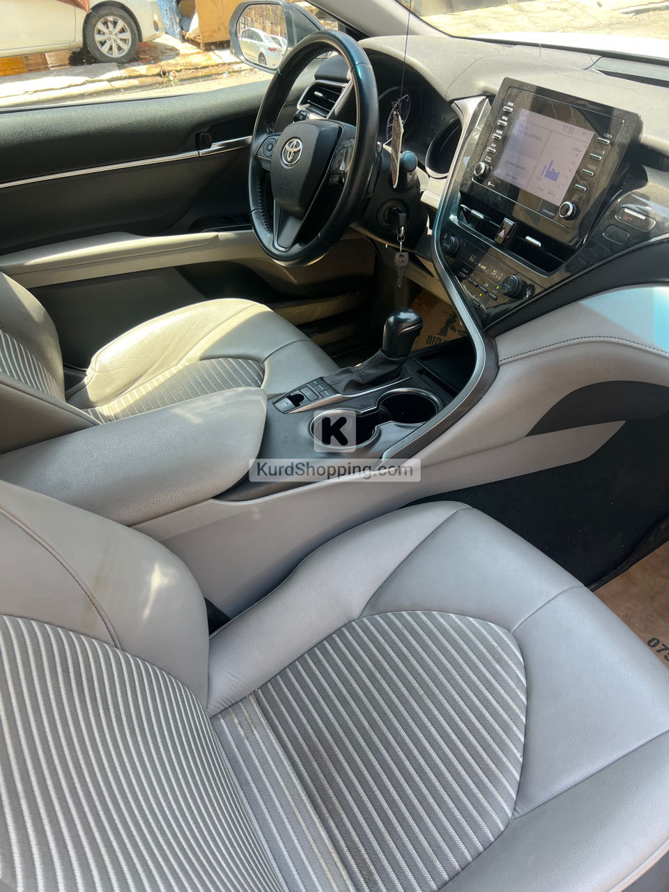 Toyota Camry 2023