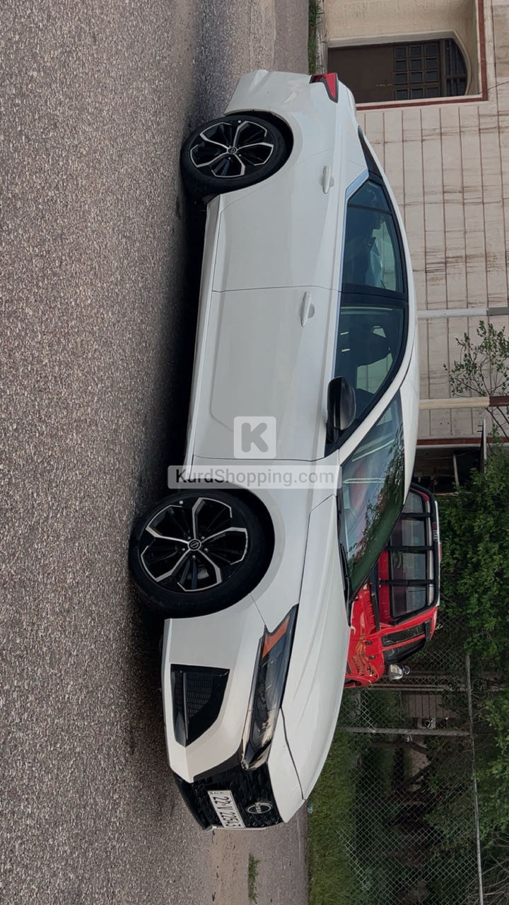 Nissan Altima 2024