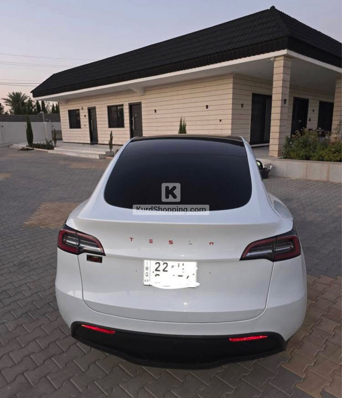 Tesla Model Y 2023