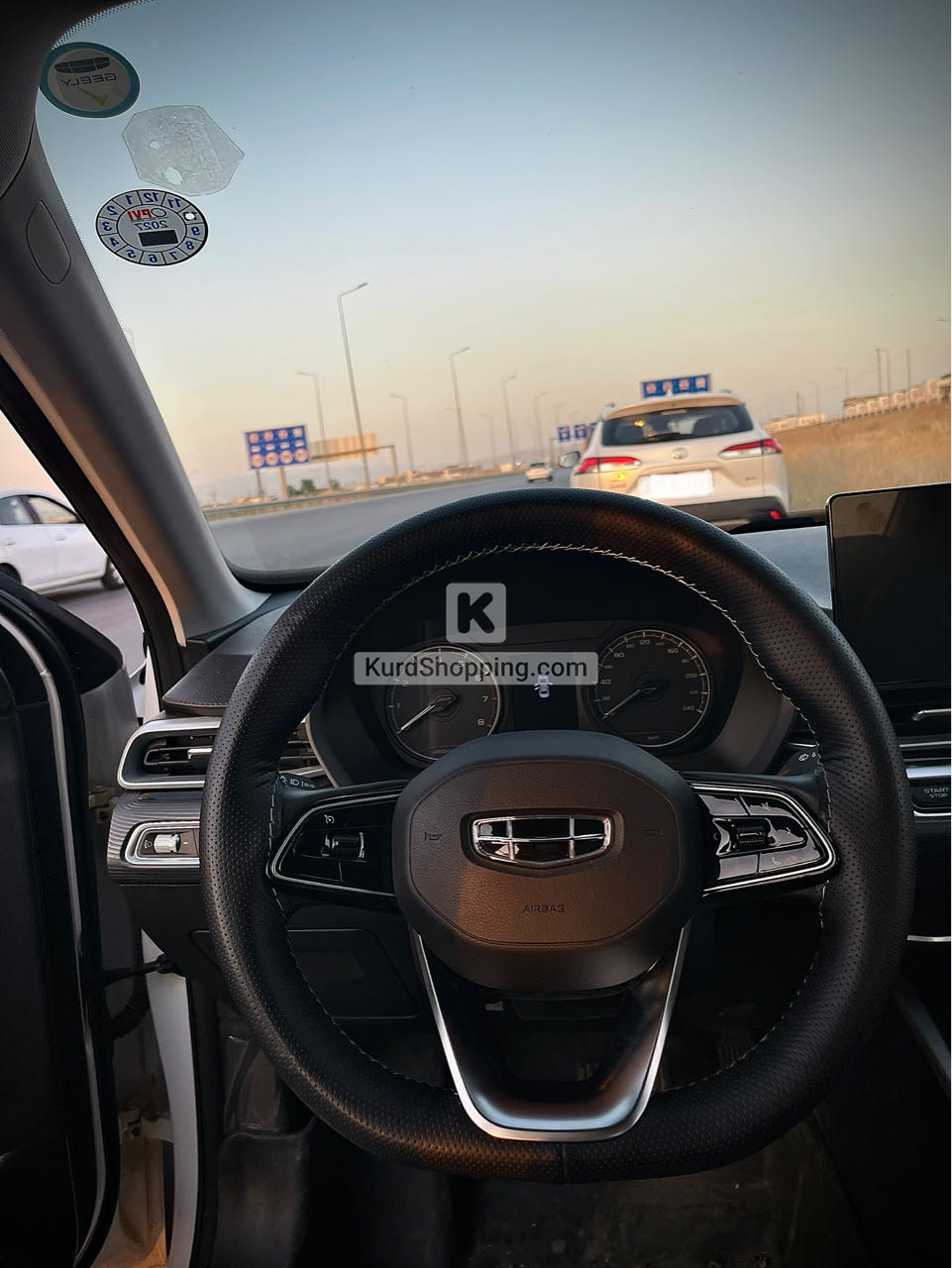 Geely Emgrand 2025