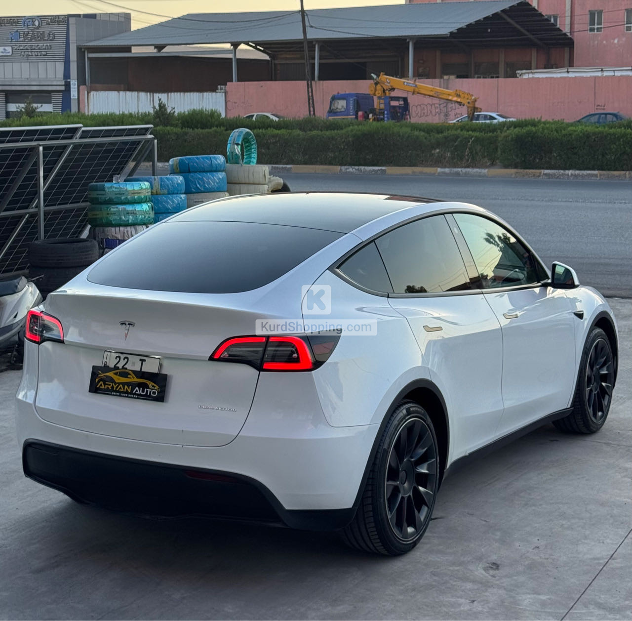 Tesla Model Y 2023