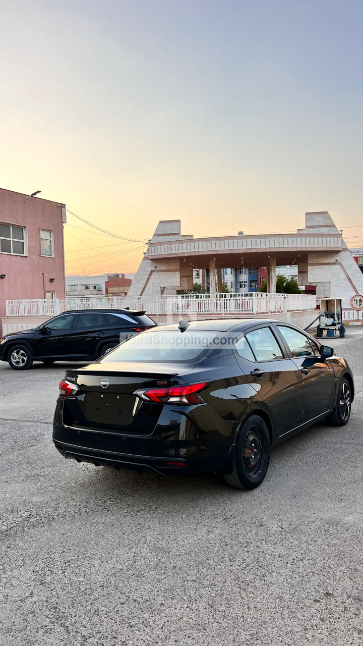 Nissan Versa 2024