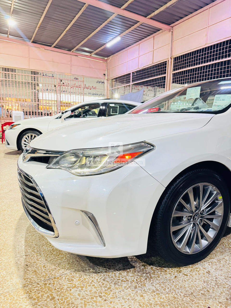 Toyota Avalon 2017
