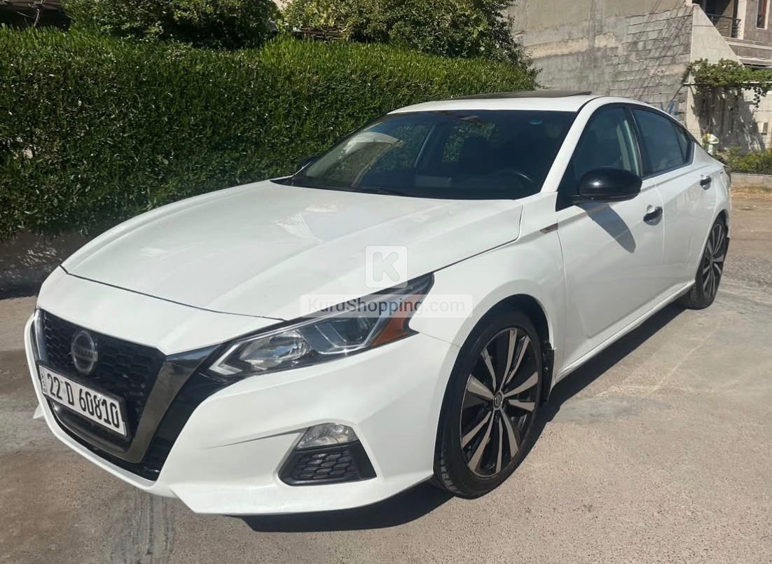 Nissan Altima 2019