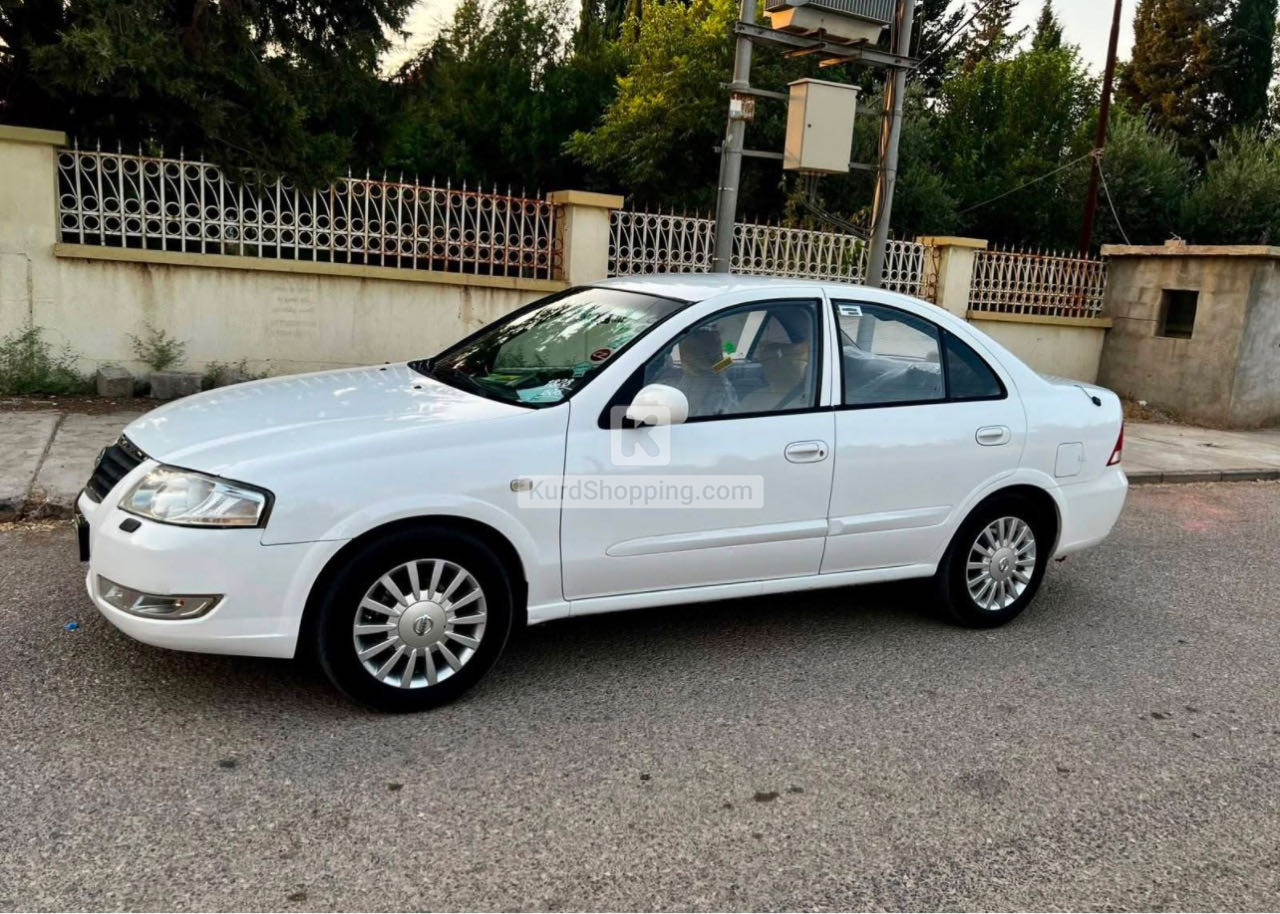 Nissan Sunny 2011