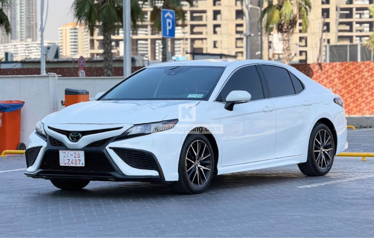 Toyota Camry 2024