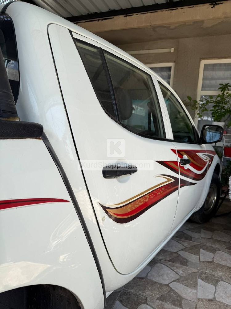 Mitsubishi L200 2008