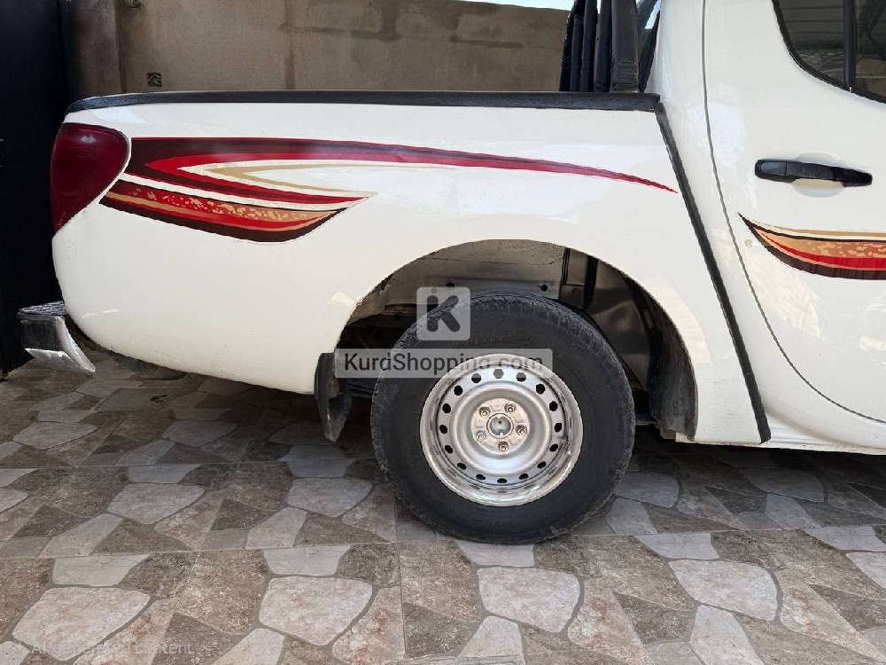 Mitsubishi L200 2008