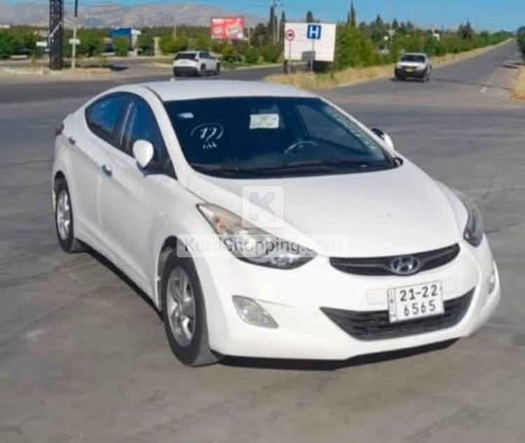 Hyundai Elantra 2012