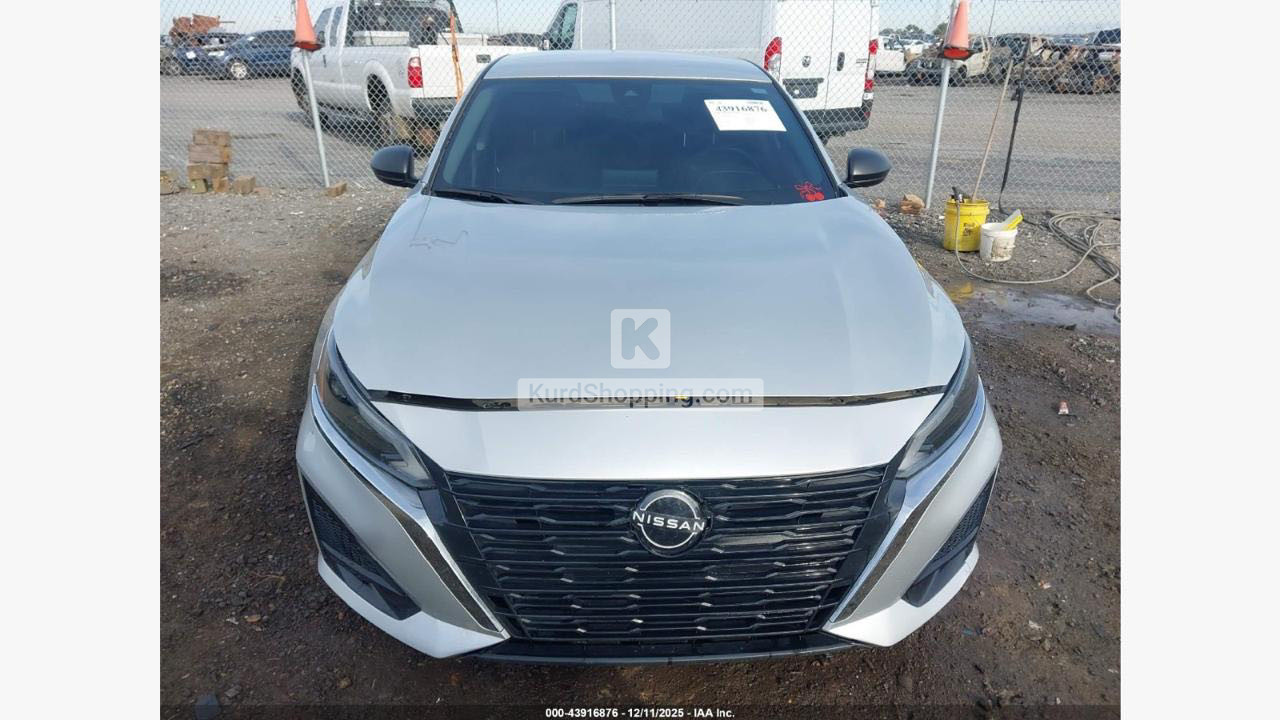 Nissan Altima 2024