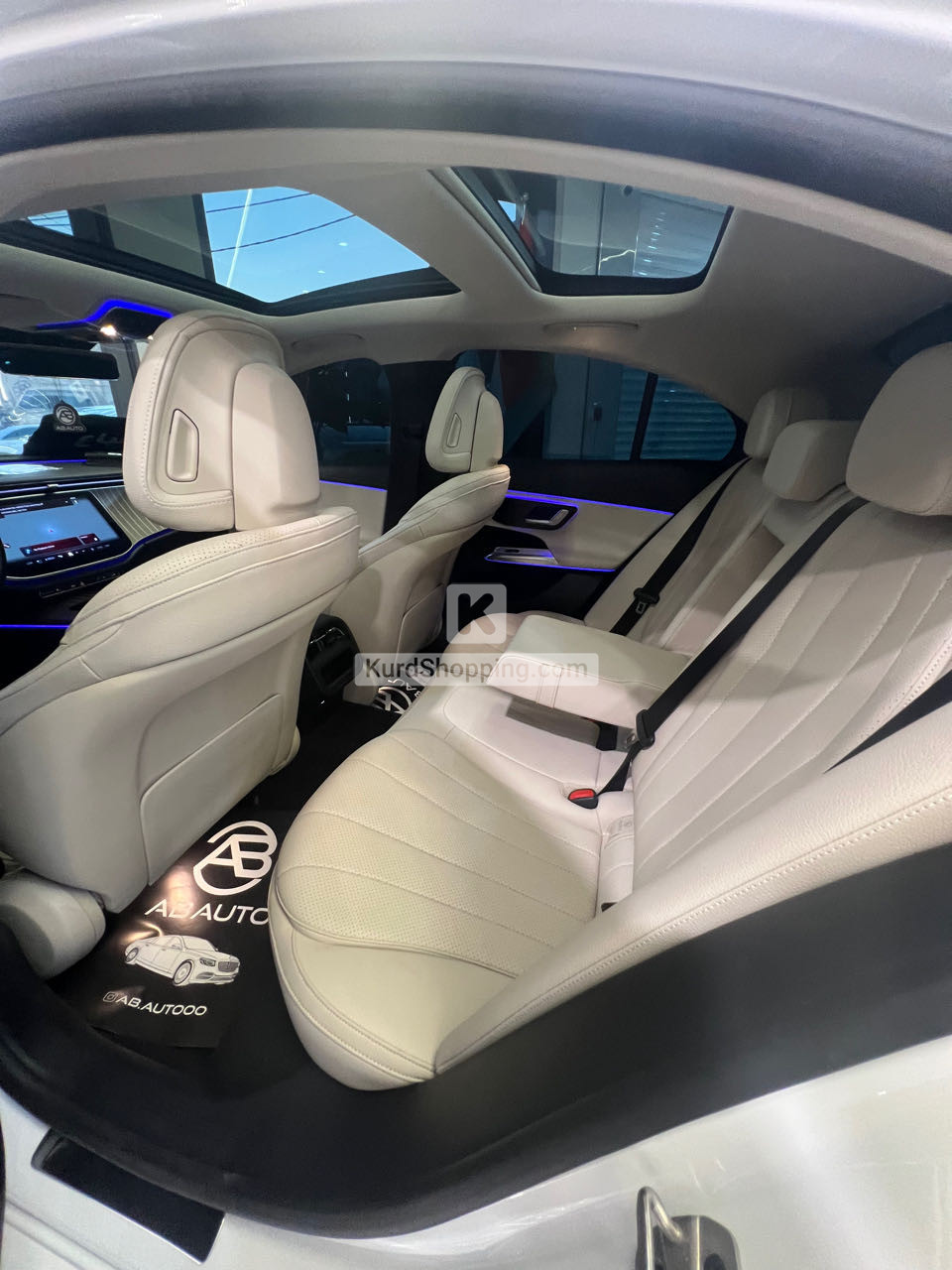 Mercedes Benz E-Class 2025