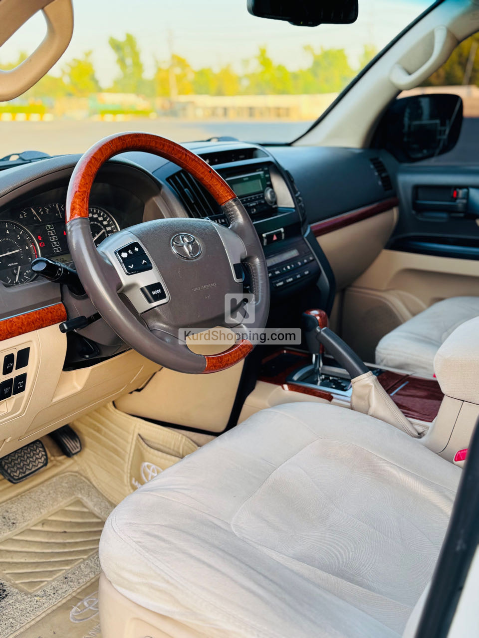 Toyota Landcruiser 2013