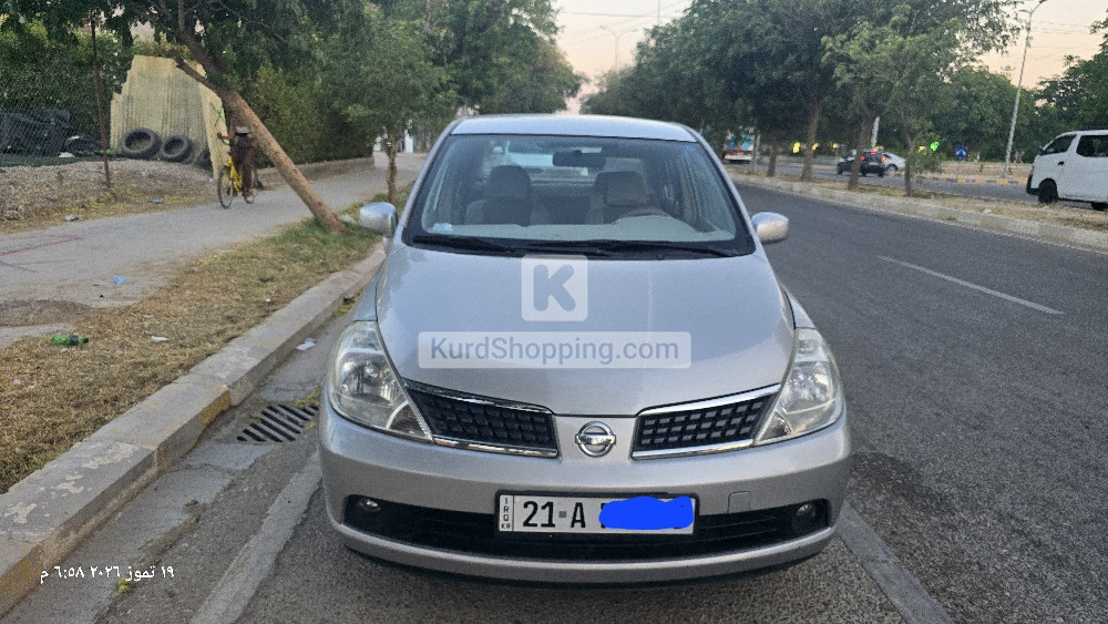Nissan Tiida 2008