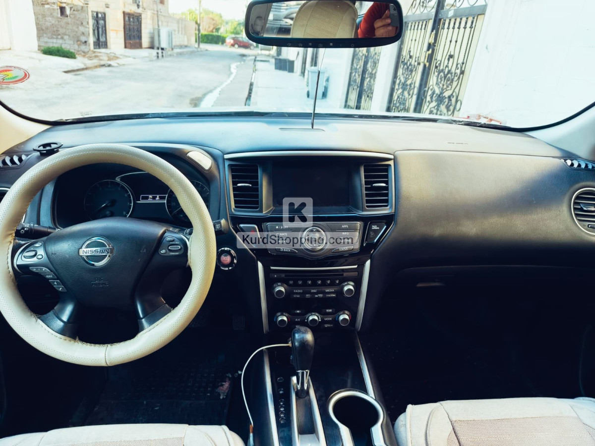 Nissan Pathfinder 2017