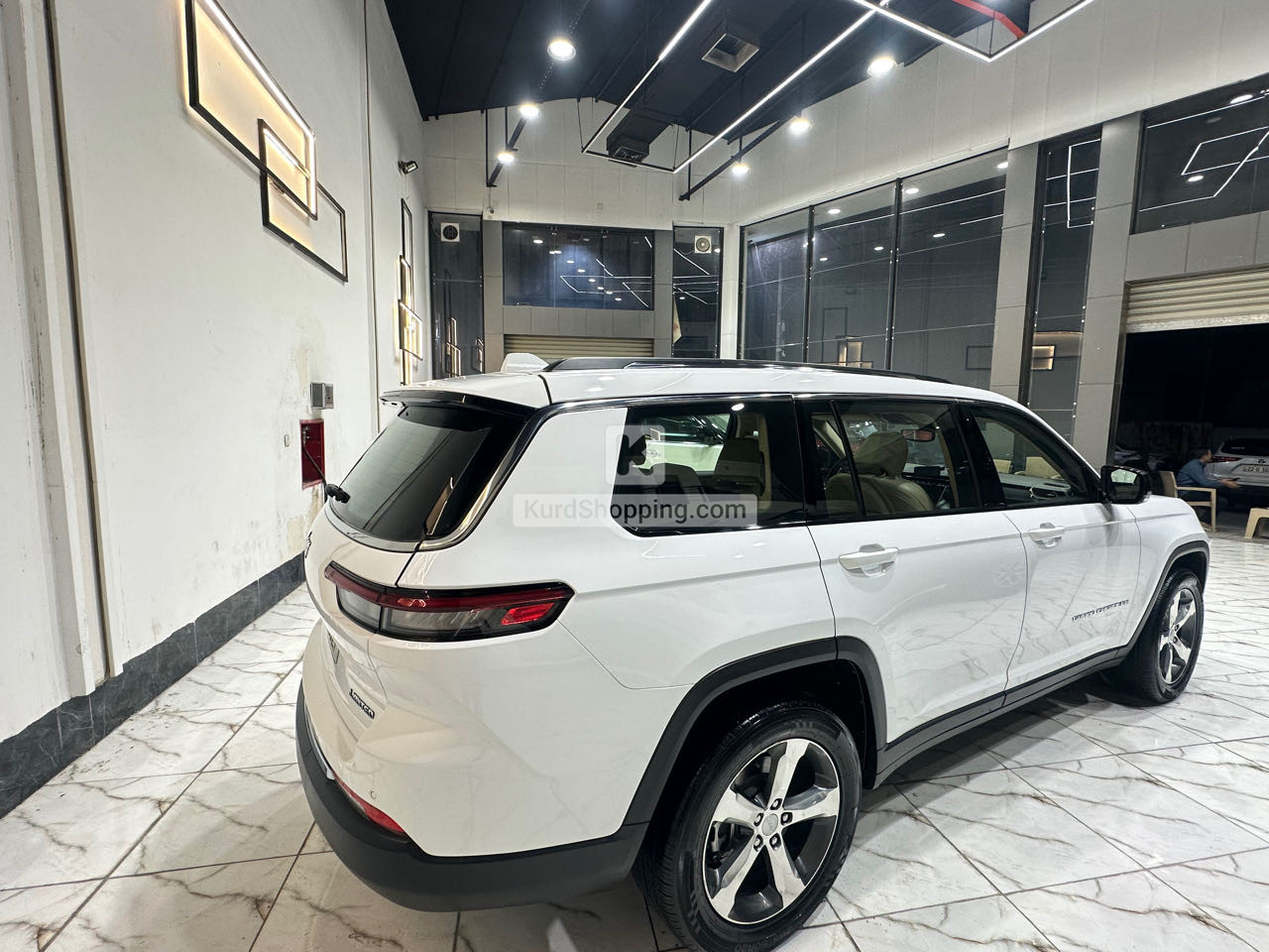 JEEP Laredo 2021