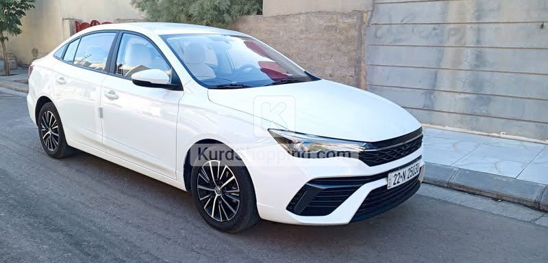 MG 5 2025
