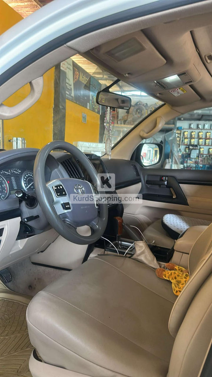 Toyota Landcruiser 2014 GX V6