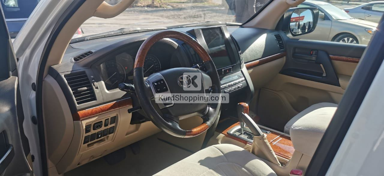 Toyota Landcruiser 2014 GX.R Full Clean