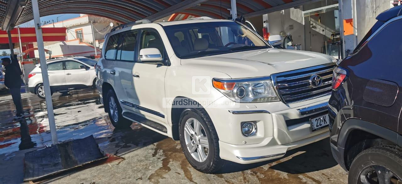Toyota Landcruiser 2014 GX.R Full Clean