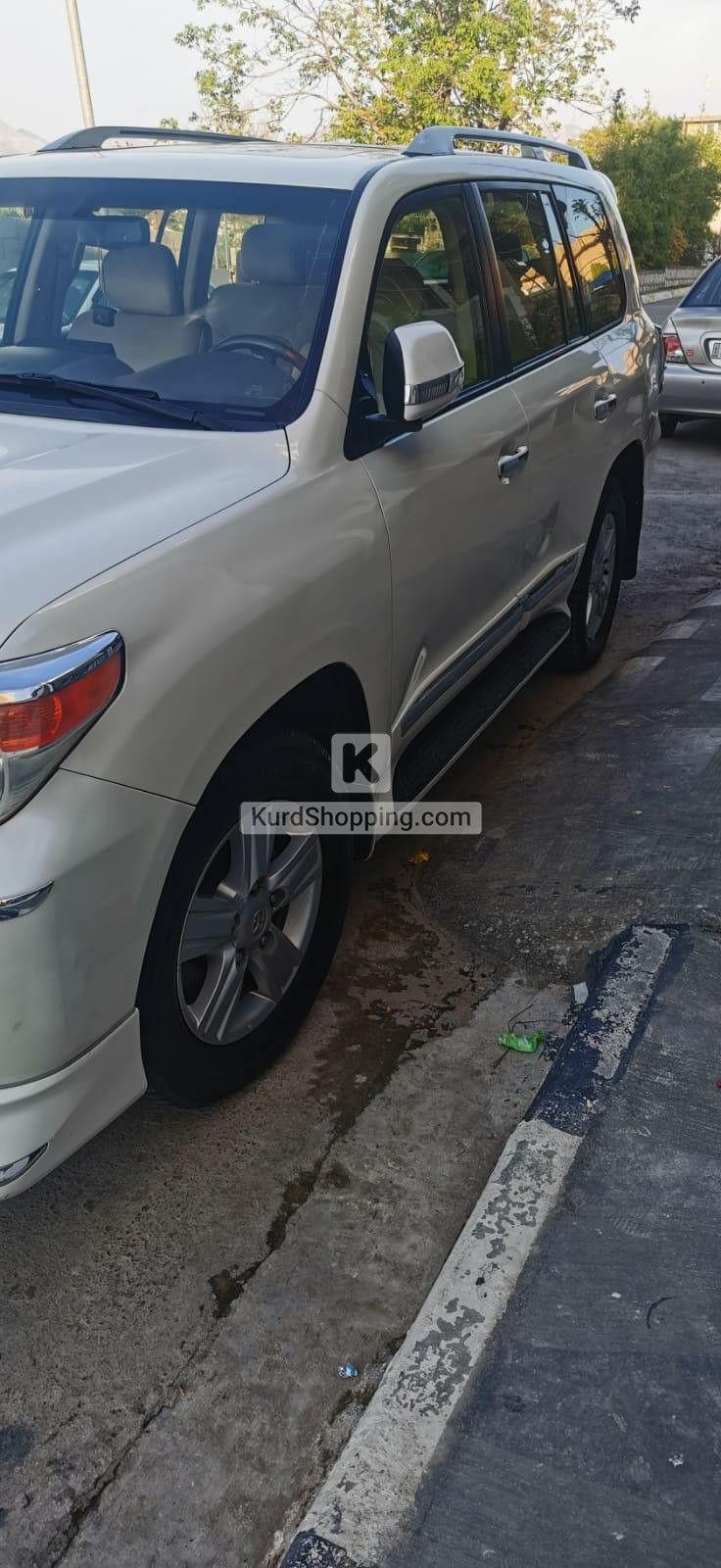 Toyota Landcruiser 2014 GX.R Full Clean
