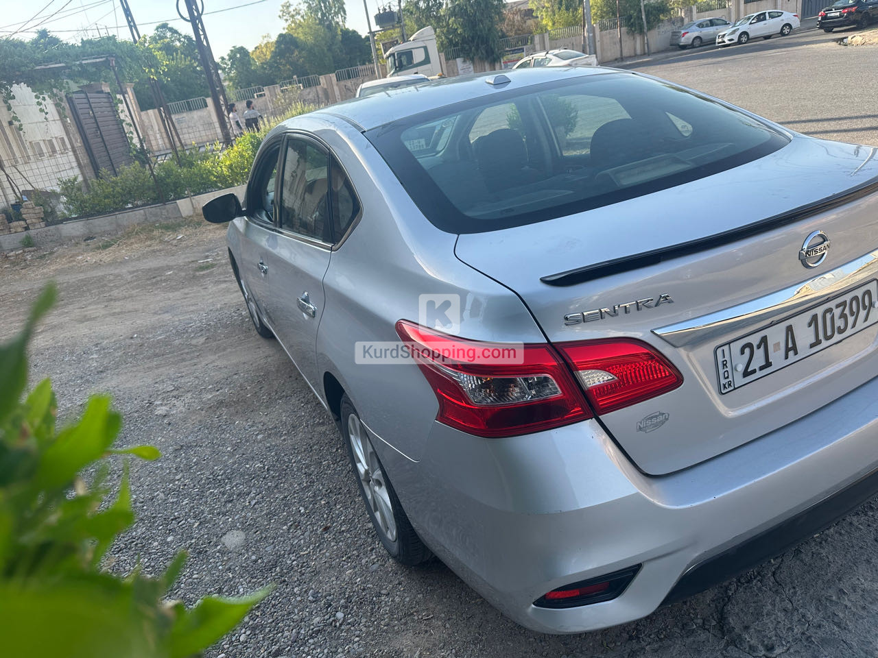 Nissan Sentra 2018