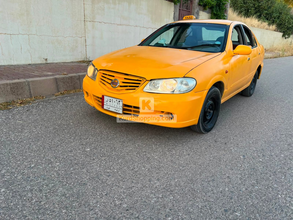 نیسان سەنی مۆدێلی 2001