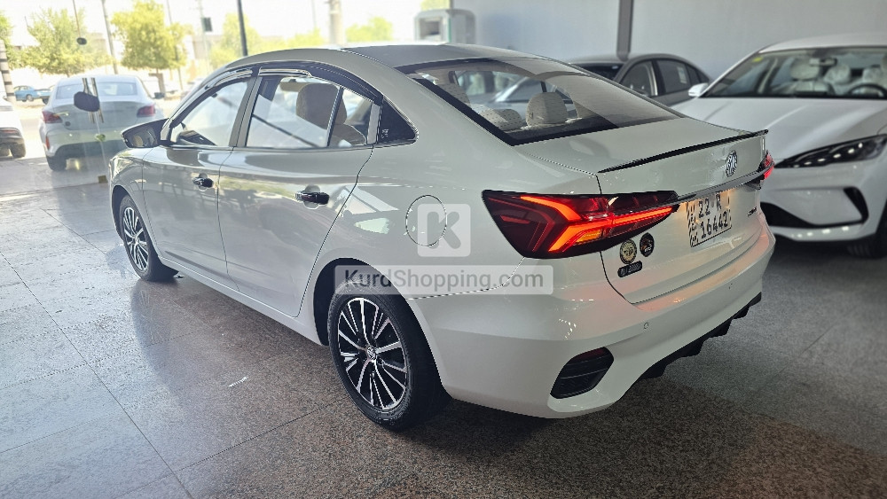 MG 5 2025